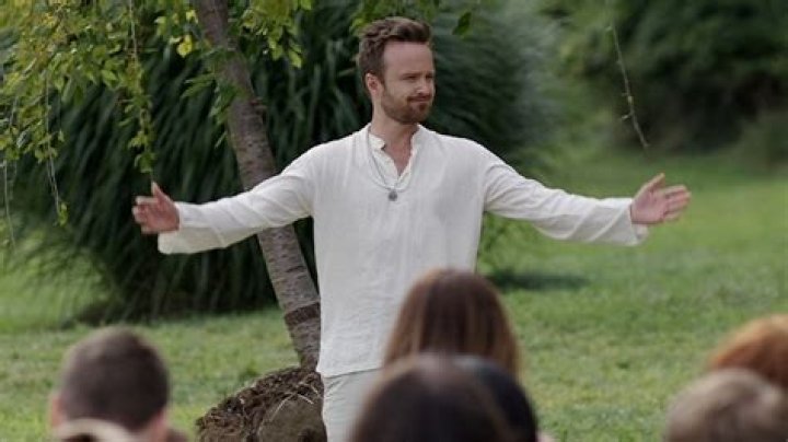 12 TV Shows About Cults You Won't Be Able To Stop Watching