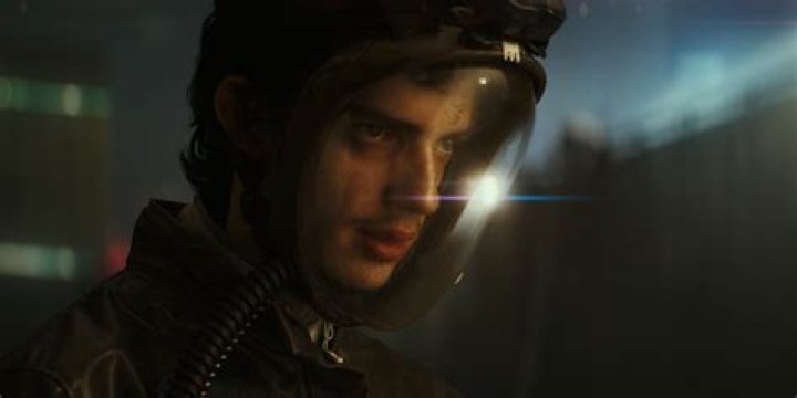 2067 Star Kodi Smit-McPhee Talks Starring in Projects About the End of the World
