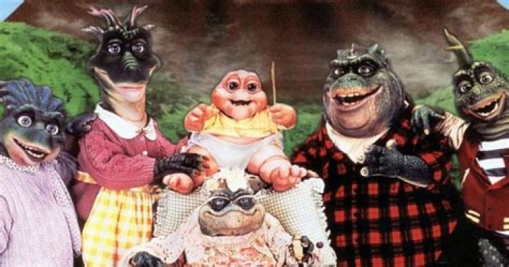 ABC's Dinosaurs Reportedly Coming to Disney+ This Fall