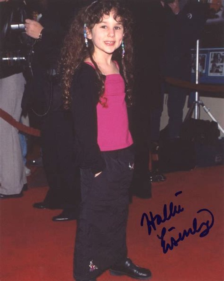 Actor Hallie Eisenberg Wiki Sale Online fastlisa.unibo.it
