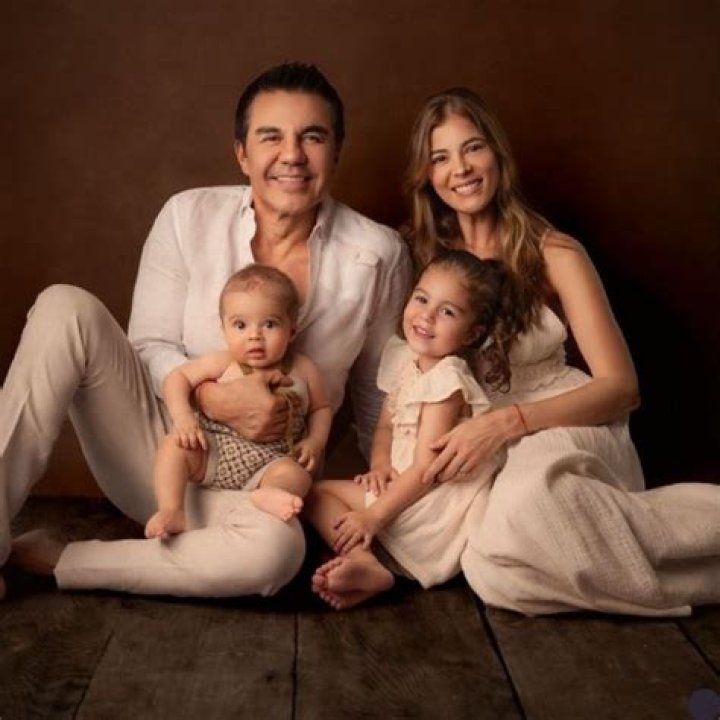 Adrian Uribe Net Worth 2022/2021, Salary, Age, Bio, Family, Career, Wiki