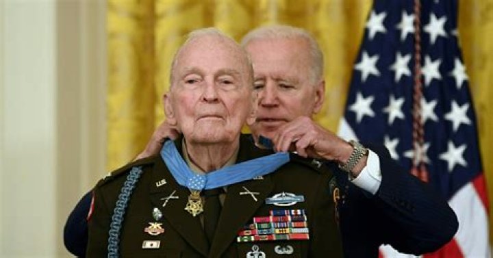 Biden awards Medal of Honor to Korean War veteran
