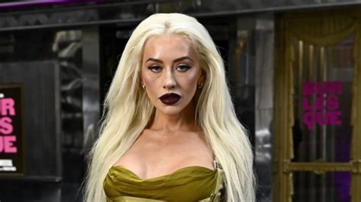 Christina Aguilera reportedly in no rush to wed fianc&eacute; of 8 years