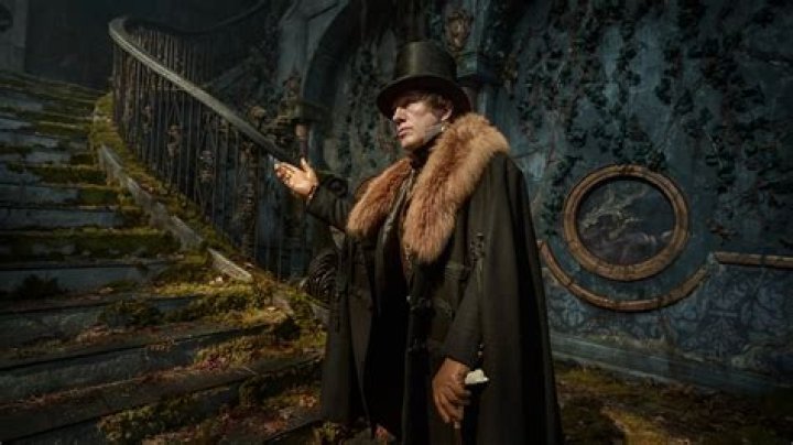 Christoph Waltz in &ldquo;Water For Elephants&rdquo; &mdash; Top