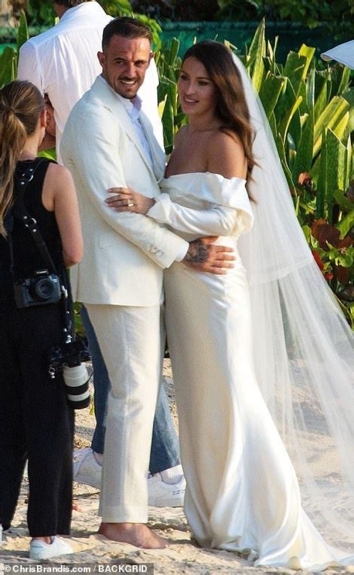Daniel Ings Married To Partner In Crime? Lovesick Actor's Status With