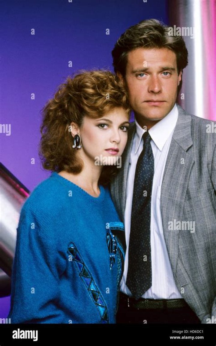 DynastyLloyd Bochner Dynasty Photo (20796761) Fanpop
