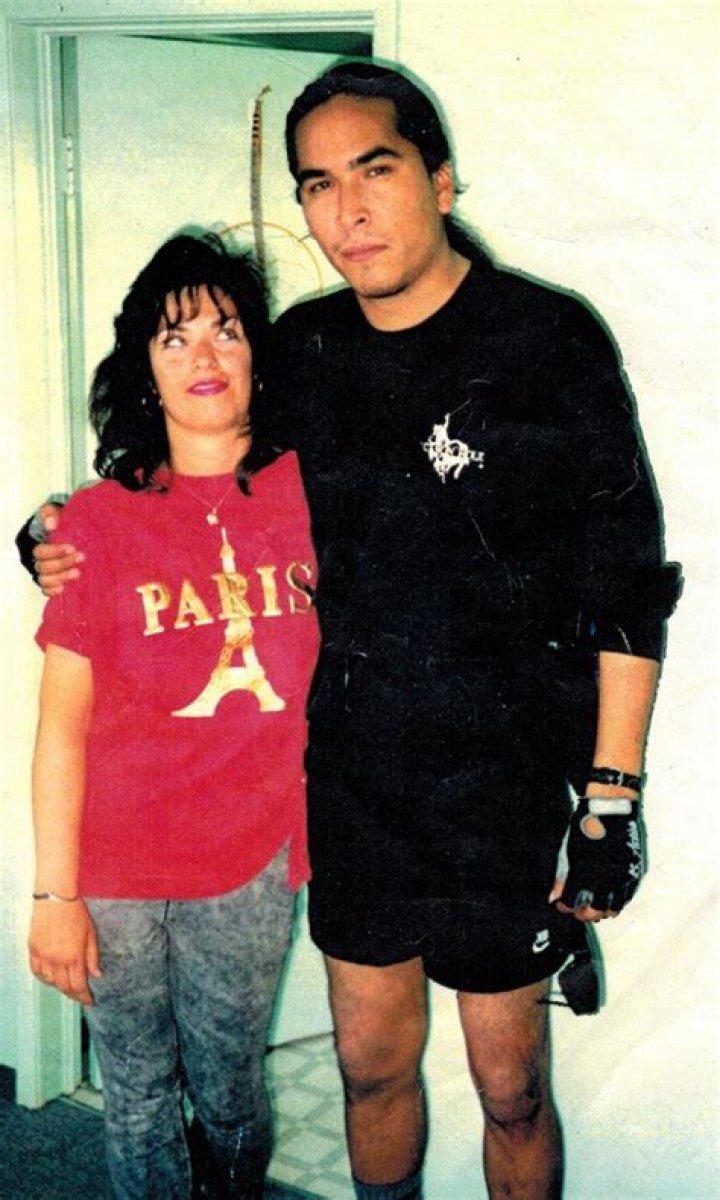 Eric Schweig Height