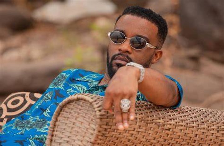 Fally Ipupa