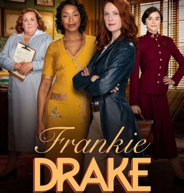 Frankie Drake's Lauren Lee Smith talks del Toro and creepy Michael