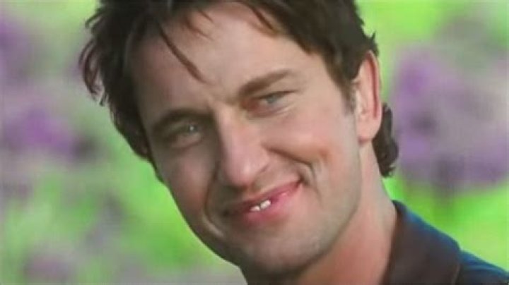 Gerard Butler Accidentally Put Hilary Swank In The Hospital While Filming P.S. I Love You