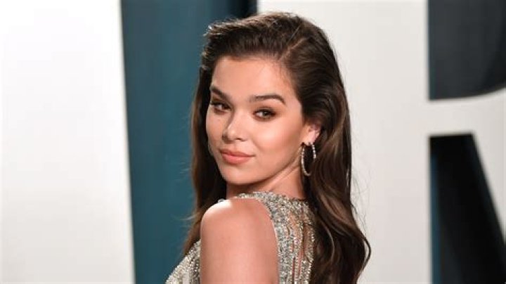 Hailee Steinfeld Gets Candid About Playing Kate Bishop In Hawkeye