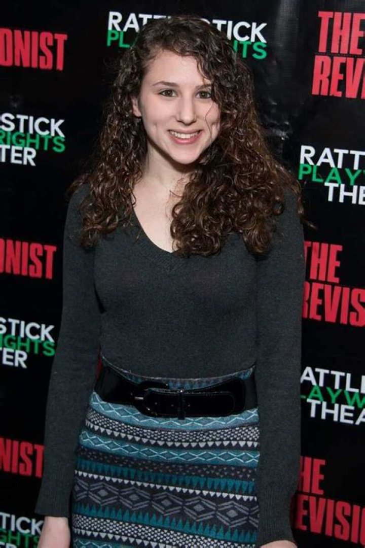 Hallie Eisenberg bio Age, net worth, movies, where is she now? Legit.ng