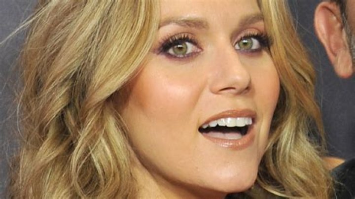 Hilarie Burton Morgan Says She Gave Chad Michael Murray A Hard Time On One Tree Hill