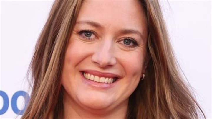 How Zoe Perry Feels About Playing A Younger Version Of Her Real Mother On Young Sheldon