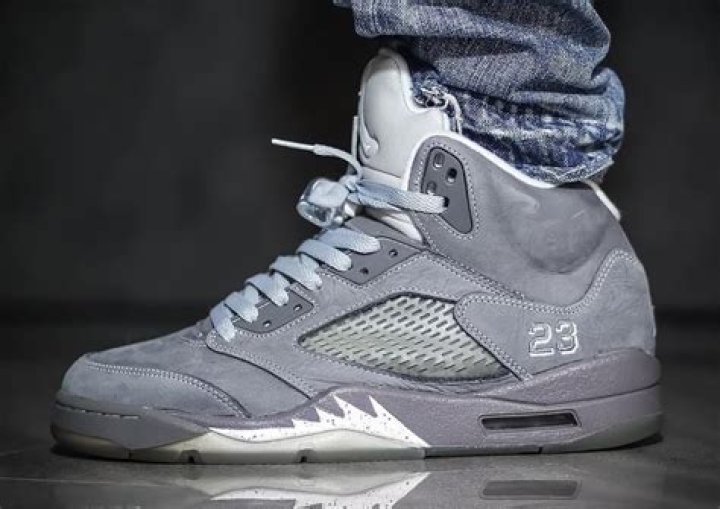 Jordan Retro 5 Release 2024 Ashly Leontine