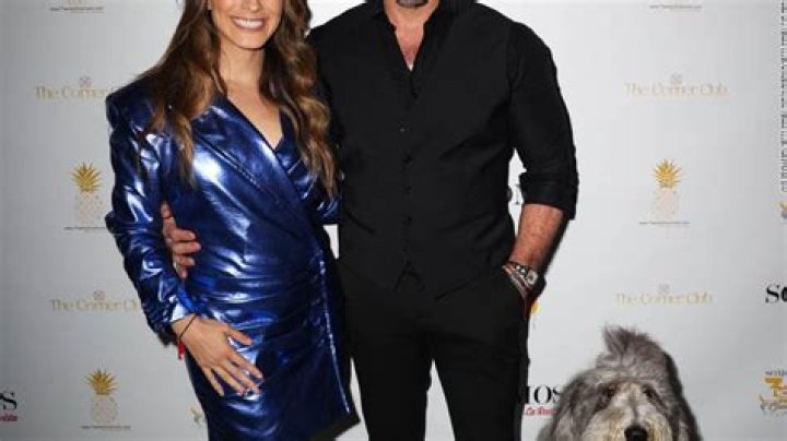 Julián Gil's Relationships: Exploring His Romantic Life And Current Girlfriend