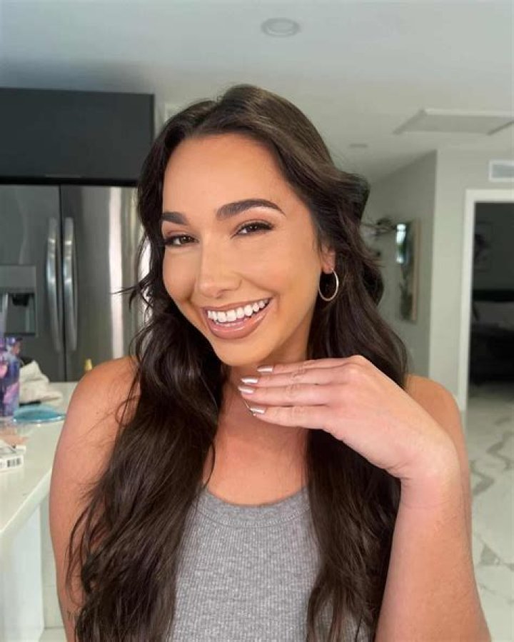 Karlee Grey Bio, Wiki, Age, Height, Figure, Net Worth & More