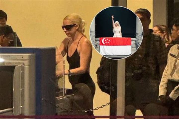 Lady GaGa Spotted On PDAFilled Date With A New Man Her Hunky Audio