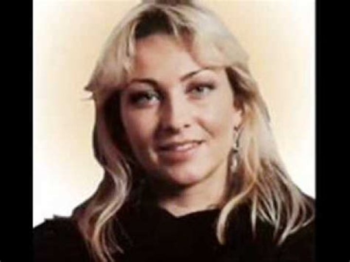 Linn Berggren (Former Band Member) Bio with [ Photos Videos ]