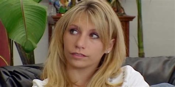 Lyssa Chapman Net Worth VlogB