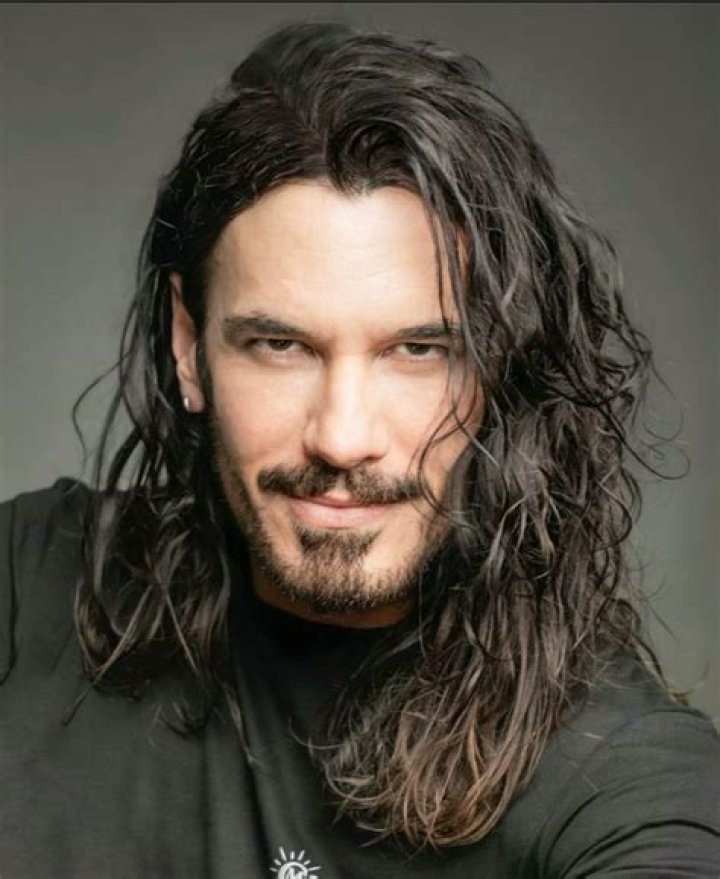 Mario Cimarro: The Charismatic Star Of Latin America