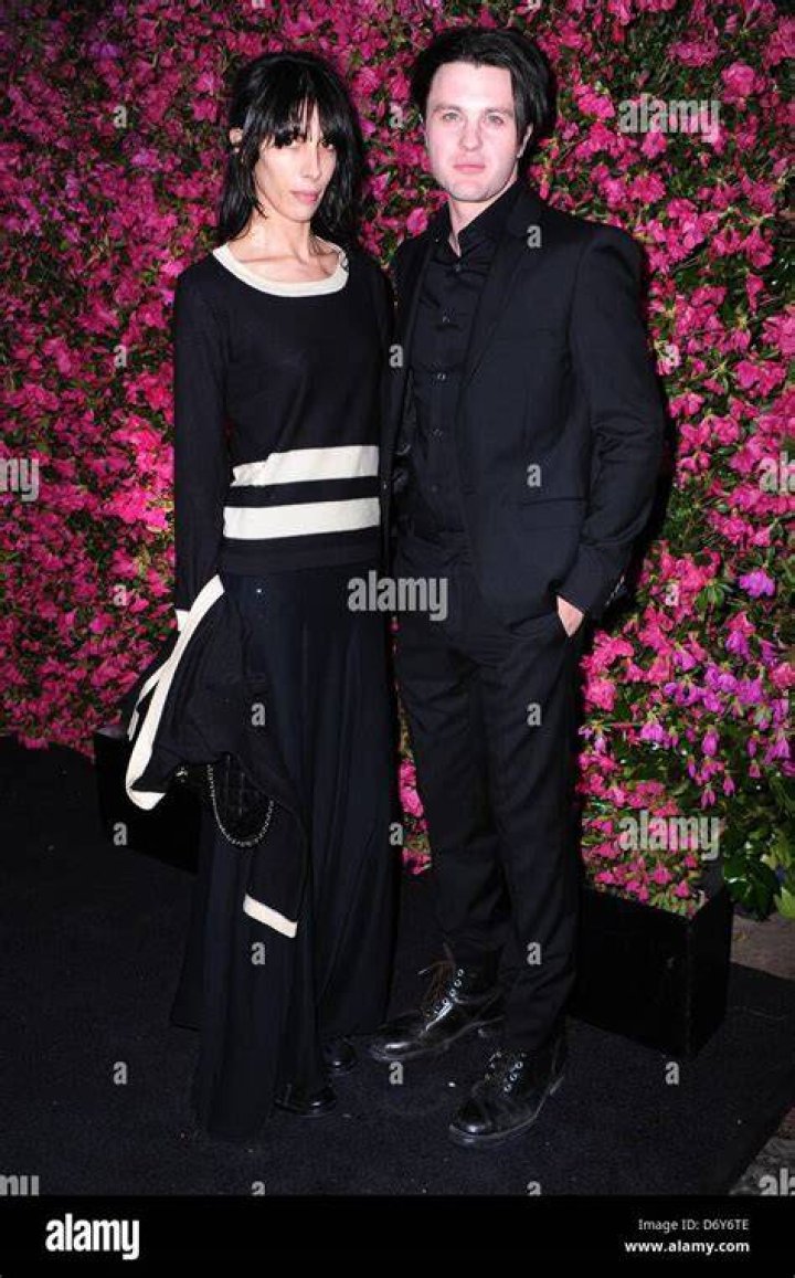 Michael Pitt Wife Jamie Bochert Married Life And Kids
