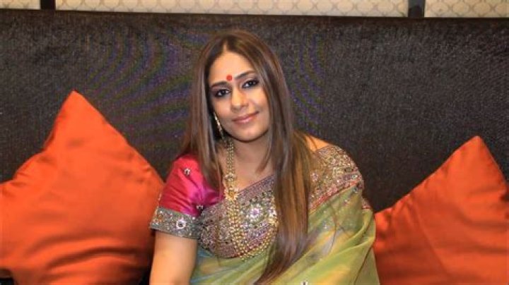 Poonam Narula Goel at PANKHURI Karva Chauth & Diwali Exhibition 2014