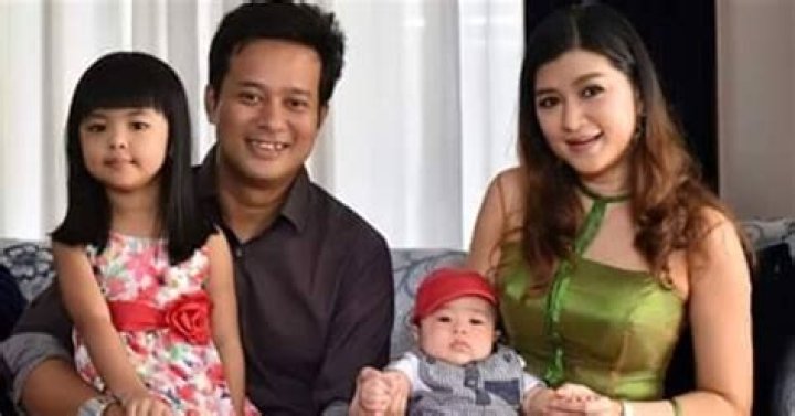 Pyay Ti Oo and Eaindra Kyaw Zin Couple Fashion At Myint Myat Wedding