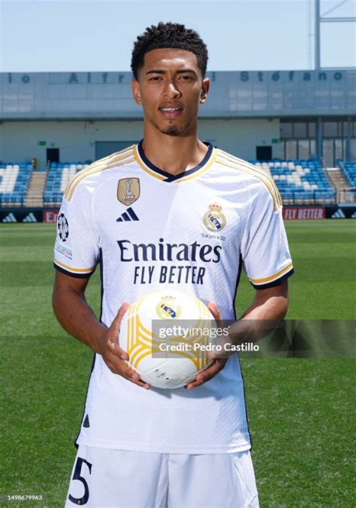 Real Madrid Bellingham r&eacute;agit &agrave; son premier but