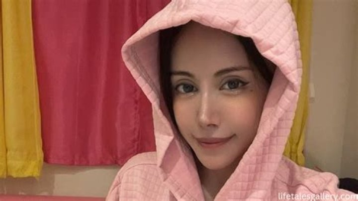 Reiran Akame (Actress) Age, Wiki, Biography, Height, Weight, Videos