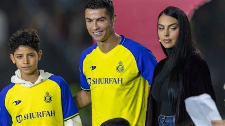 Ronaldo Jr's Mother: A Deep Dive Into The Life Of Georgina Rodriguez