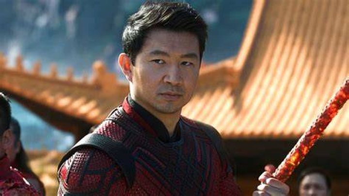 Shang-Chi Actor Simu Liu Denounces SNL's Inaction After Racist Comments