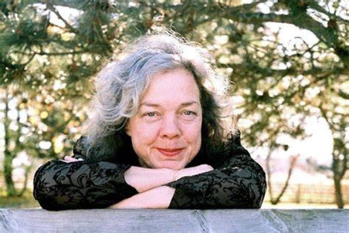 Shirley Eikhard Career