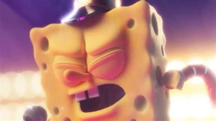SpongeBob SquarePants Performs 