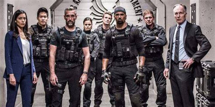 S.W.A.T. Season 4 Episode 3 Review The Black Hand Man TV Fanatic