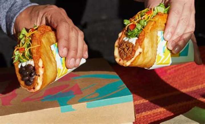Taco Bell Brings Back the Quesalupa