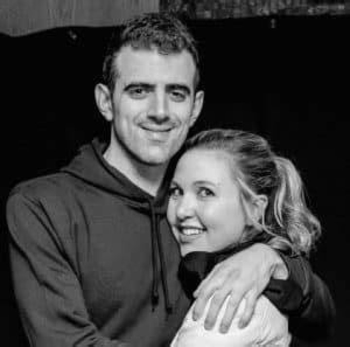 Taylor Tomlinson & Sam Morril&rsquo;s &lsquo;New Couple Gets Quarantined&rsquo; Will Make