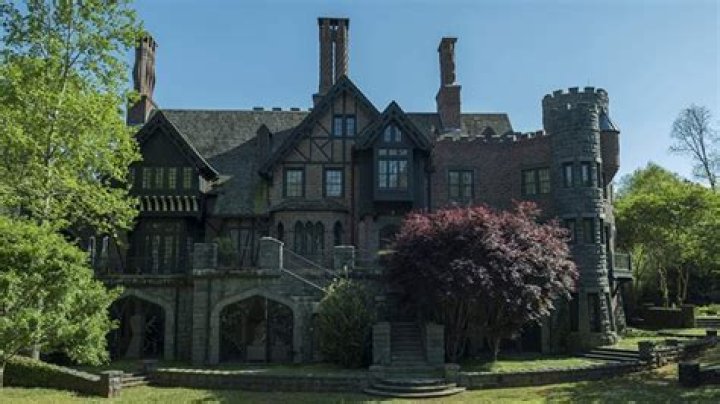 The Haunting Of Hill House Hidden Details You Missed