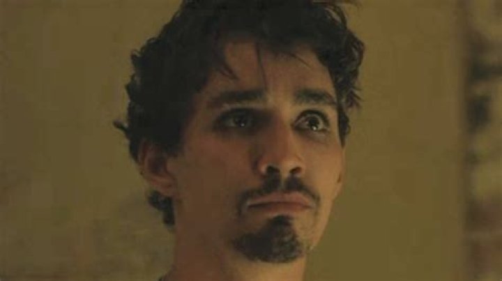 The Klaus Detail That Makes The Umbrella Academy Fans Love Him More