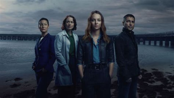 The Suspenseful Series That Everyone's Binging On Amazon Video