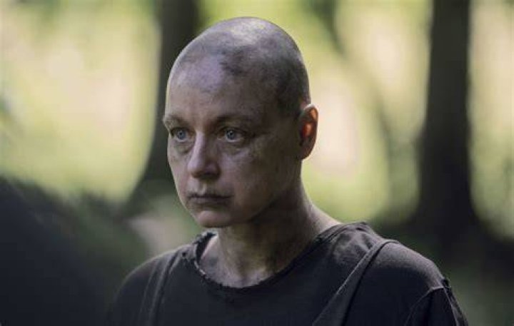 The Truth About Beta's Real Identity On The Walking Dead