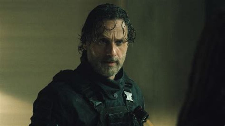 The Walking Dead Star Andrew Lincoln Grows Out Rick Grimes Beard Again