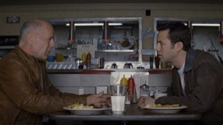 Things You Only Notice The Second Time You Watch Looper