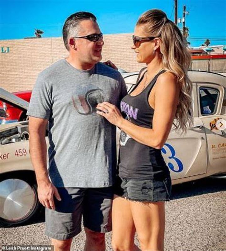 Tony Stewart Announces His Engagement to Drag Racer Leah Pruett