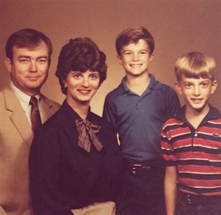Understanding Rhett McLaughlin: A Look Into His Kids And Family Life