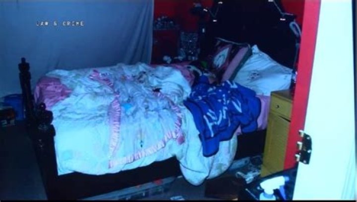 Unraveling The Mystery: Dee Dee Blanchard Crime Scene Photo