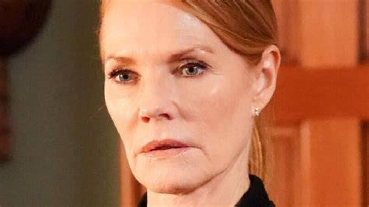 Vegas Season 2 Episode 3 Hints That Catherine Willows May Get An On-Screen Family Reunion