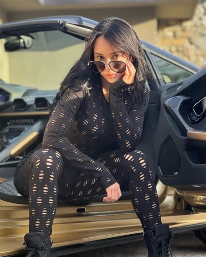 Who is Veronica Perasso? age, height, bio, boyfriend, net worth Kemi