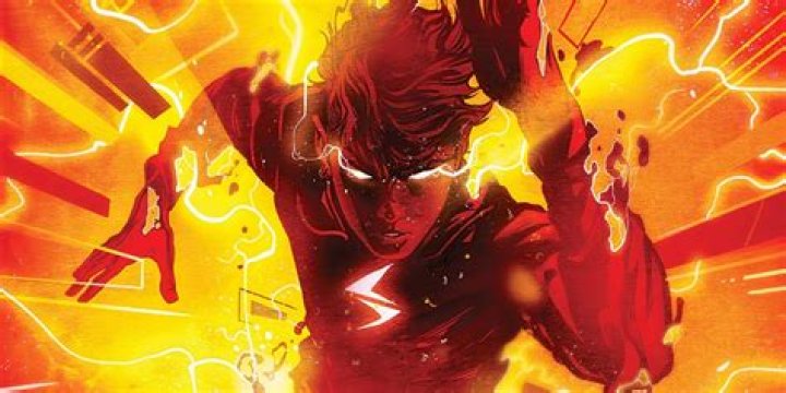 Why Vibe's Costume In The Flash Makes No Sense