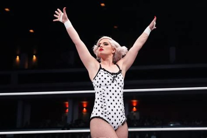 WWE's Toni Storm Deactivates All Social Media After Nude Photo Hack